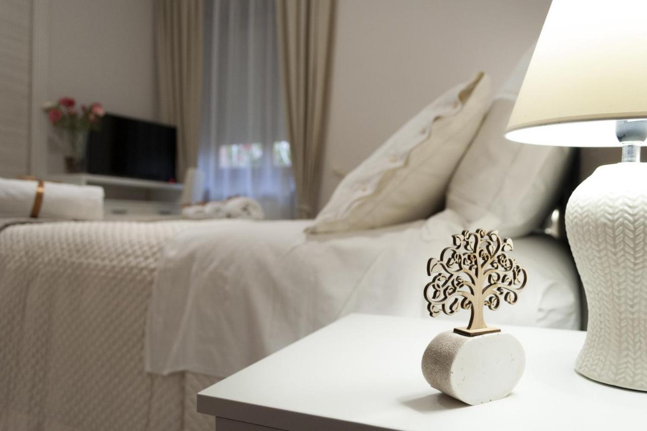 Bed and Breakfast L' Albero Di Giada Caserta Exterior foto